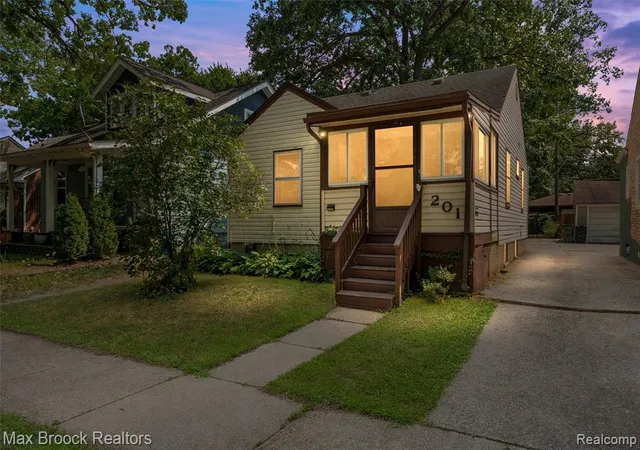 Photo 42 of Single family home for sale at 201 W Webster St, Ferndale, MI 48220 | MLS# 61021443 | Listing updated on 2026-08-15
