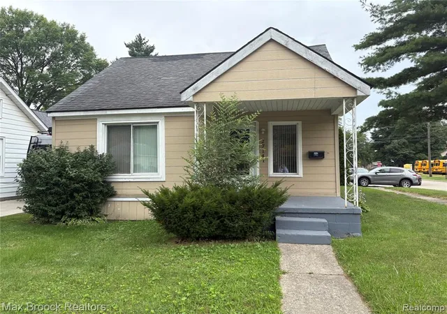 Photo 1 of Single family home for sale at 27141 Hampden St, Madison Heights, MI 48071 | MLS# 61021522 | Listing updated on 2026-08-28