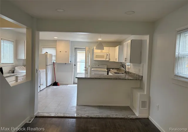 Photo 3 of Single family home for sale at 27141 Hampden St, Madison Heights, MI 48071 | MLS# 61021522 | Listing updated on 2026-08-28