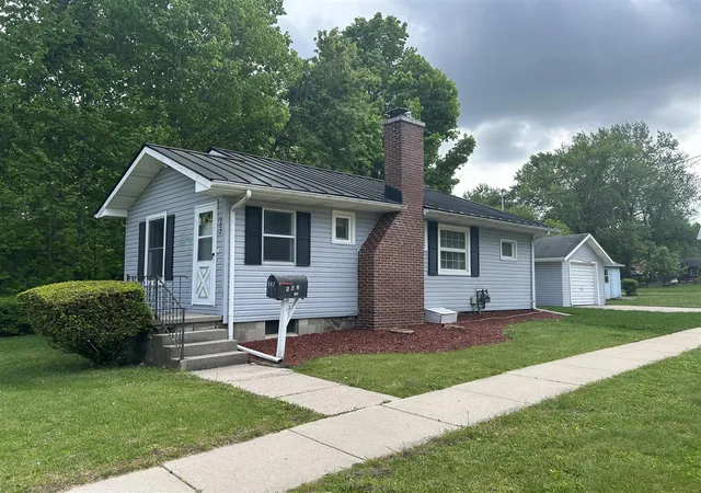 Homes for sale in Hastings, MI | 502 E South St, Hastings, MI 49058 | MLS# 70533191