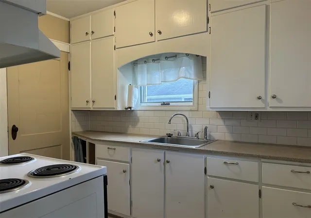5th image of 502 E South St, Hastings, MI 49058 | MLS# 70533191