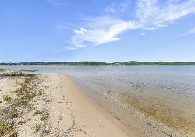 Photo 3 of Single family home for sale at 737 S Stony Point Rd, Suttons Bay, MI 49682 | MLS# 80071945 | Listing updated on 2026-08-08