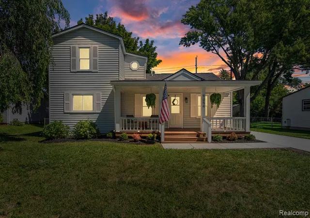 Photo 1 of Sale Pending at 9054 Oakview St, Plymouth, MI 48170 4052 | MLS# 61024370 | Listing updated on 2026-09-13