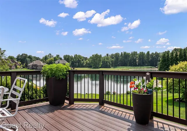Photo 3 of Single family home for sale at 56439 Nickelby, Shelby Township, MI 48316 | MLS# 61019993 | Listing updated on 2026-08-29