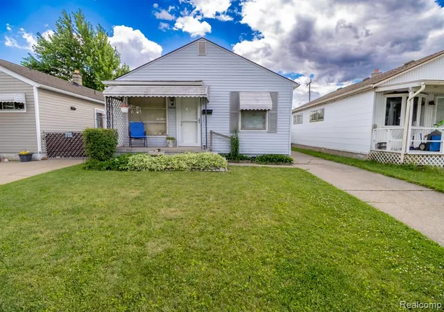 Homes for sale in Melvindale, MI | 2539 Margaret St, Melvindale, MI 48122 | MLS# 61004662