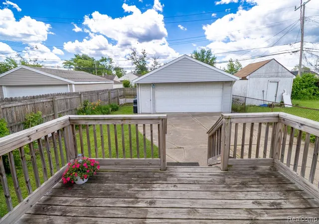 Homes for sale in Melvindale, MI | 2539 Margaret St, Melvindale, MI 48122 | MLS# 61004662