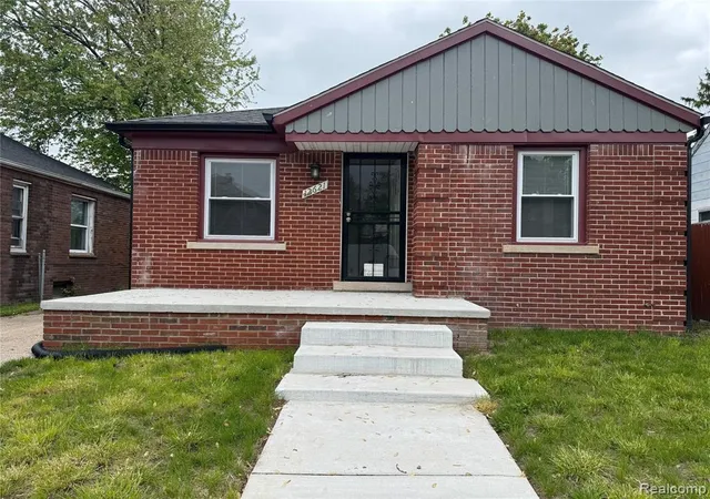 1st image of 12621 Barlow St, Detroit, MI 48205 3301 | MLS# 60995485
