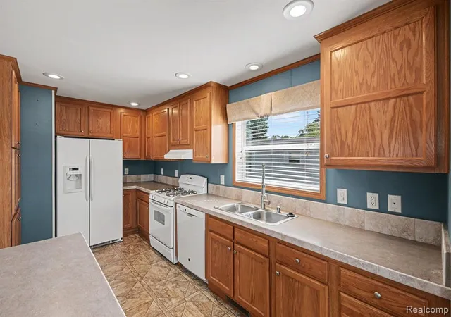 Homes for sale in Auburn Hills, MI | 2700 Shimmons Rd, Auburn Hills, MI 48326 | MLS# 61007338