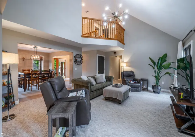 Photo 2 of Single Family Residence at 8201 Fountain View Ct, Flushing, MI 48433 | MLS# 50208839 | | Sold on 2026-08-14
