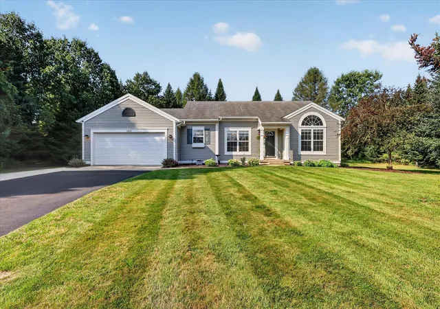 Photo 2 of Sale Pending at 11660 Maggie Ct, Rockford, MI 49341 | MLS# 70534146 | Listing updated on 2026-08-24