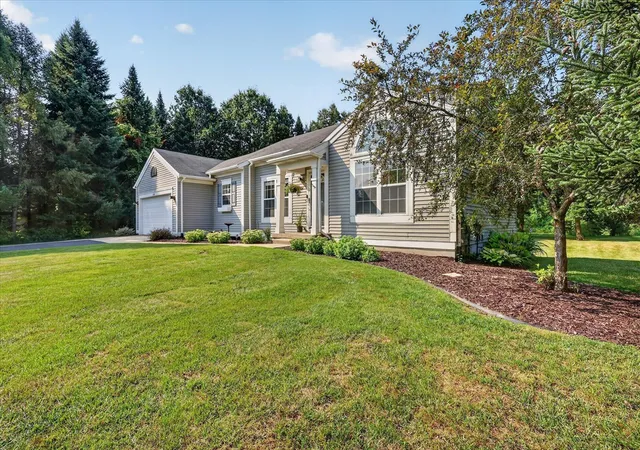 Photo 3 of Sale Pending at 11660 Maggie Ct, Rockford, MI 49341 | MLS# 70534146 | Listing updated on 2026-08-24