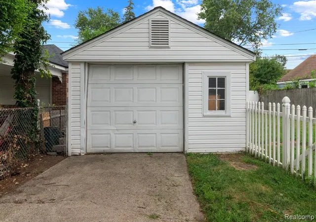 Photo 32 of Single family home for sale at 23152 Tawas Ave, Hazel Park, MI 48030 | MLS# 61022019 | Listing updated on 2026-09-02