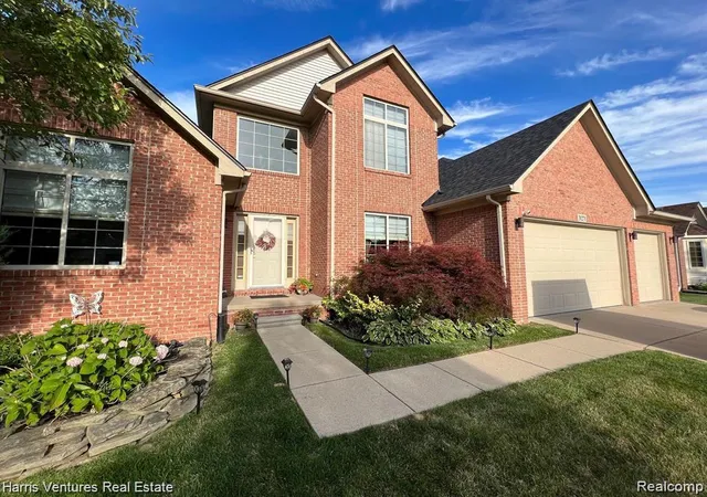 1st image of 31271 Lavender Dr, Rockwood, MI 48173 | MLS# 61024556