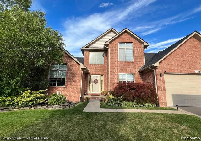 2nd image of 31271 Lavender Dr, Rockwood, MI 48173 | MLS# 61024556