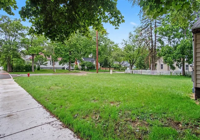 Photo 3 of Land for sale at 1538-1542 Hudson St, Muskegon, MI 49441 | MLS# 70542233 | Listing updated on 2026-09-18