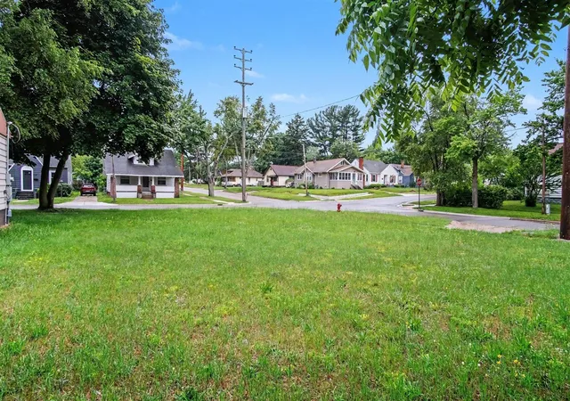 Photo 4 of Land for sale at 1538-1542 Hudson St, Muskegon, MI 49441 | MLS# 70542233 | Listing updated on 2026-09-18