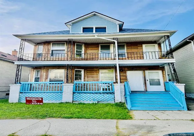 Homes for sale in Hamtramck, MI | 3055 Belmont St, Hamtramck, MI 48212 | MLS# 61004298