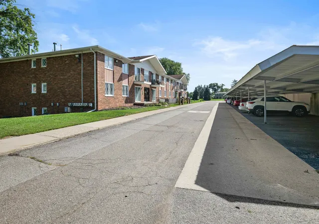 Photo 2 of Condo for sale at 54669 Shelby Rd, Shelby Twp, MI 48316 | MLS# 50220111 | Listing updated on 2026-09-16