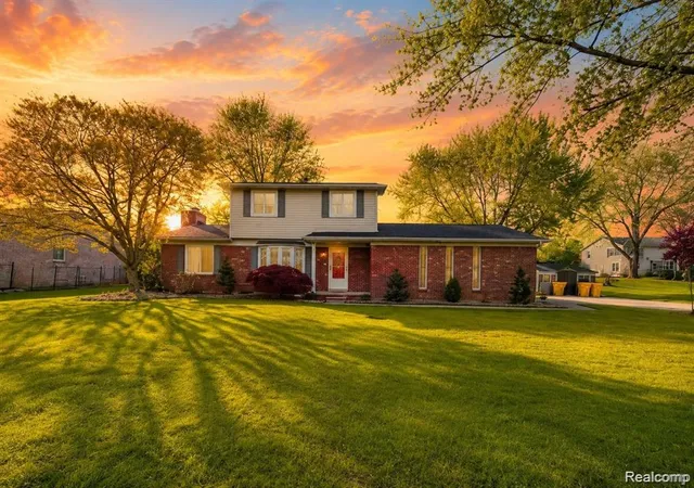 1st image of 9739 Waterway Dr, Grosse Ile, MI 48138 1656 | MLS# 61008482