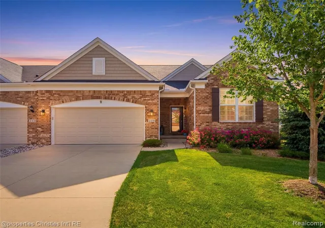 1st image of 2290 Monte Vista Ct, Lake Orion, MI 48360 1260 | MLS# 61023339