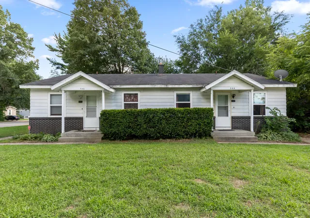 1st image of 544 56th St, Grand Rapids, MI 49548 | MLS# 70553367