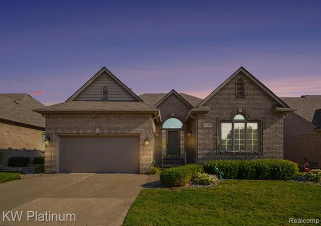 Photo 30 of Sale Pending at 20337 Laurel Crk Dr, Macomb, MI 48044 | MLS# 61015041 | Listing updated on 2026-08-22