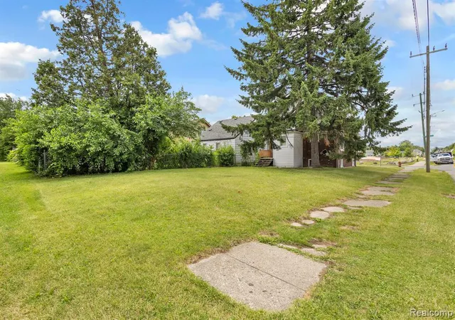 Photo 3 of Single family home for sale at 12796 Cherrylawn St, Detroit, MI 48238 3000 | MLS# 61008862 | Listing updated on 2026-08-25