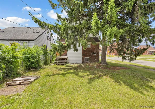 Photo 3 of Single family home for sale at 12796 Cherrylawn St, Detroit, MI 48238 3000 | MLS# 61008862 | Listing updated on 2026-08-25