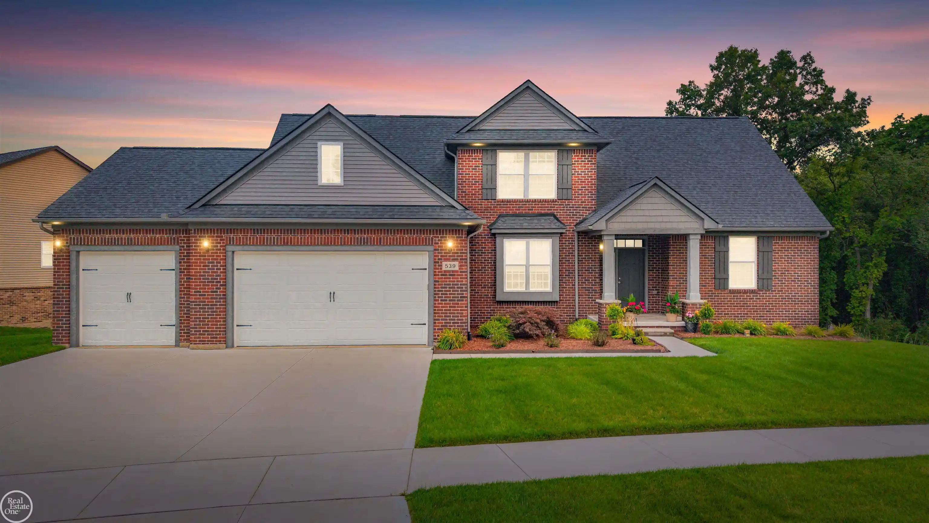 Photo 1 of Single family home for sale at 539 Tullamore Cir, Oxford, MI 48371 | MLS# 50225768 | Listing updated on 2026-10-24