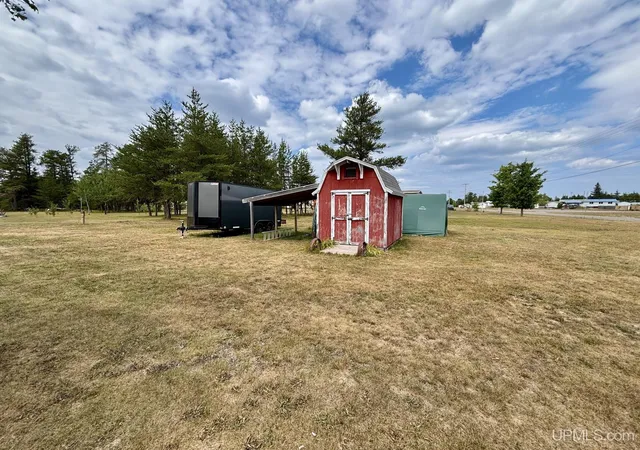 Photo 4 of House for sale at 101 103 Vigilante St, Gwinn, MI 49841 | MLS# 50219586 | Listing updated on 2026-09-30