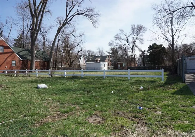 3rd image of 14006 Southfield Fwy, Detroit, MI 48223 3538 | MLS# 60382505