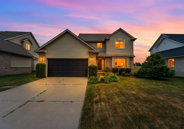 59th image of 33324 Sand Piper Dr, Romulus, MI 48174 | MLS# 70539246