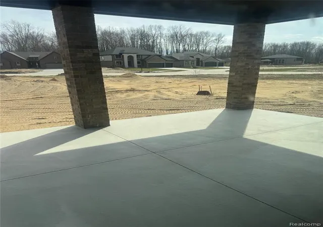 22nd image of 24314 Sawgrass Dr, Macomb, MI 48042 | MLS# 60984294