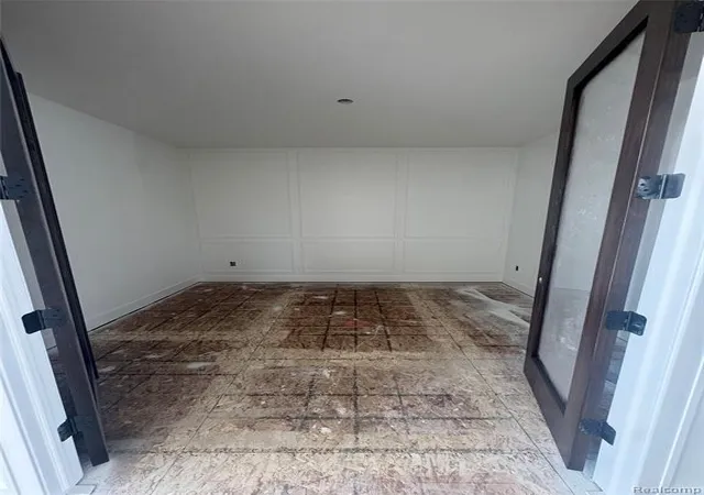 5th image of 24314 Sawgrass Dr, Macomb, MI 48042 | MLS# 60984294