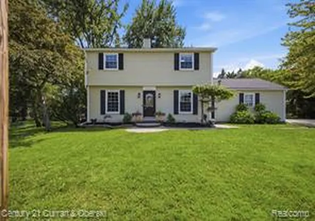 Homes for sale in Harrison Twp, MI | 26560 Acacia St, Harrison Twp, MI 48045 2501 | MLS# 61007752