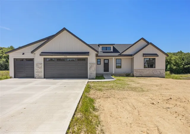 1st image of 3266 Stonehill Ct, Wayland, MI 49348 | MLS# 70550751