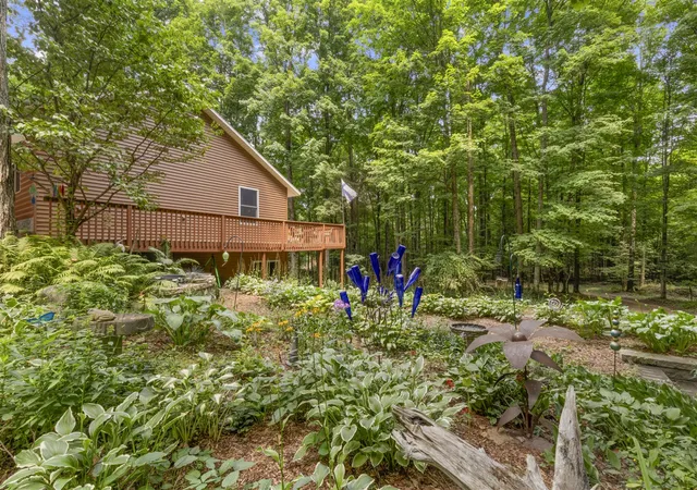 2nd image of 19707 9 Mile Rd, Copemish, MI 49625 | MLS# 70552977