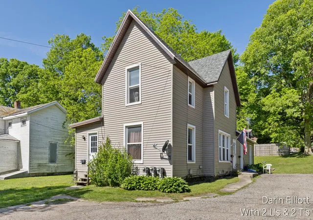 Homes for sale in Hastings, MI | 736 N Michigan Ave, Hastings, MI 49058 | MLS# 70535899