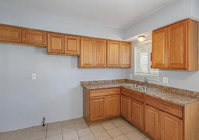 Photo 3 of Single family home for sale at 13490 Charlotte Ave, Warren, MI 48089 | MLS# 70552917 | Listing updated on 2026-08-28