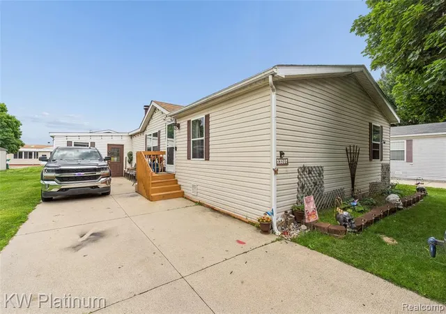 Photo 1 of Single family home for sale at 23207 Fountain, Clinton Township, MI 48036 | MLS# 61003509 | Listing updated on 2026-06-19