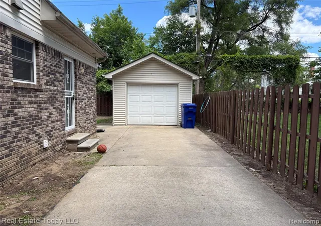 Homes for sale in Ferndale, MI | 21056 Woodside Ave, Ferndale, MI 48220 2258 | MLS# 61002301