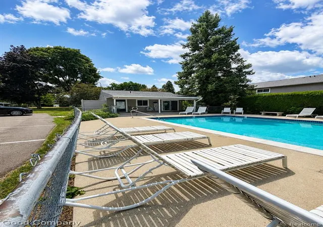 48th image of 757 Kirts Blvd, Troy, MI 48084 | MLS# 61018818