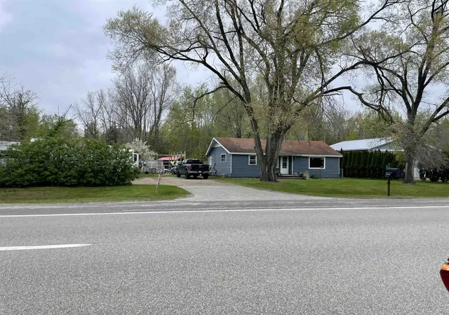 4th image of 4662 W Isabella Rd, Shepherd, MI 48883 | MLS# 50201733