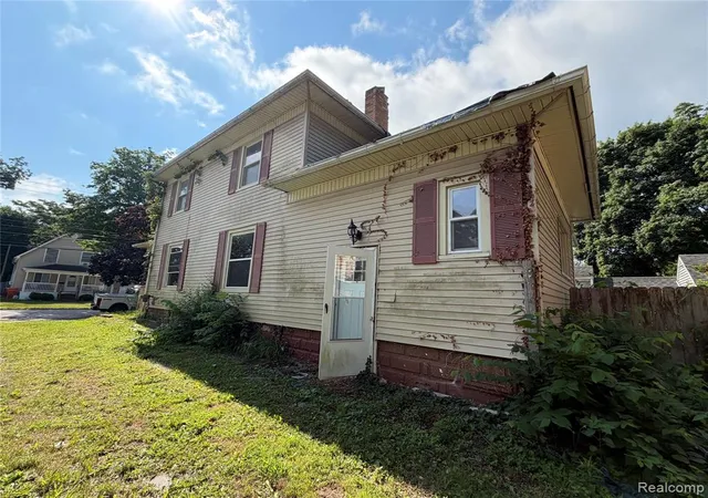 Homes for sale in Owosso, MI | 808 Division St, Owosso, MI 48867 | MLS# 61008240