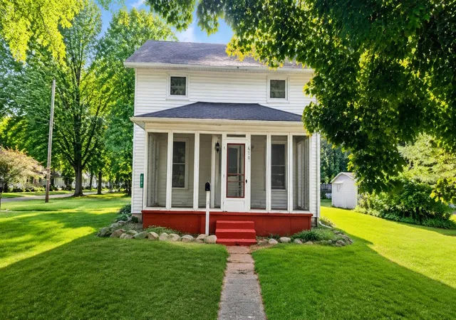 2nd image of 630 N Main St, Bellevue, MI 49021 | MLS# 70549547