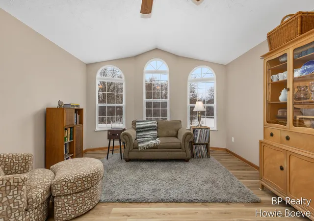 5th image of 2054 52Nd St, Wyoming, MI 49519 | MLS# 70510740