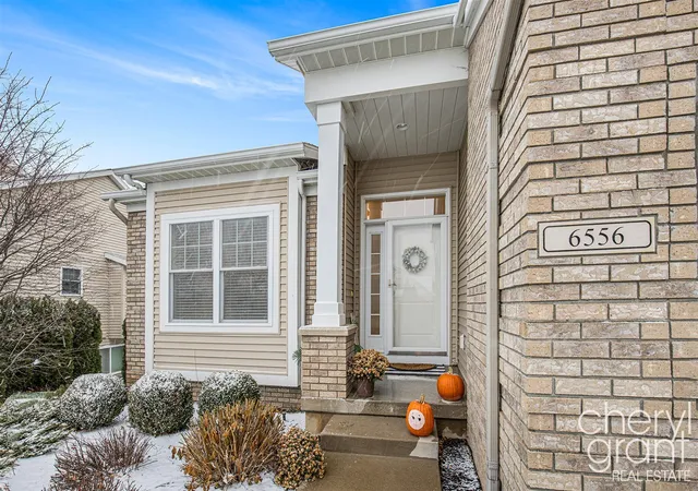 Photo 3 of Sale Pending at 6556 Gracepoint Dr, Caledonia, MI 49316 | MLS# 70513419 | Listing updated on 2026-02-26