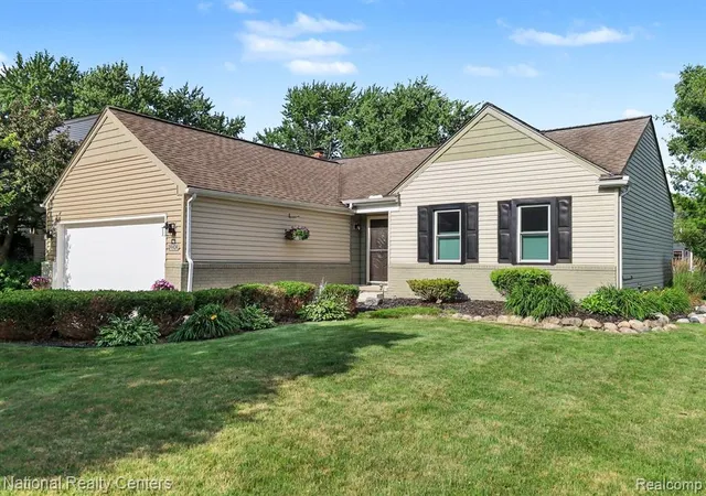 Homes for sale in Novi, MI | 24404 Jamestowne Road Road, Novi, MI 48375 | MLS# 61009474