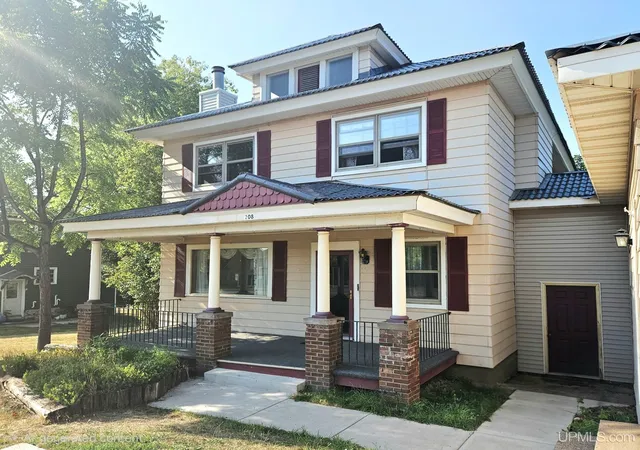 Photo 1 of Single family home for sale at 208 W Lead St, Bessemer, MI 49911 | MLS# 50217054 | Listing updated on 2026-09-26