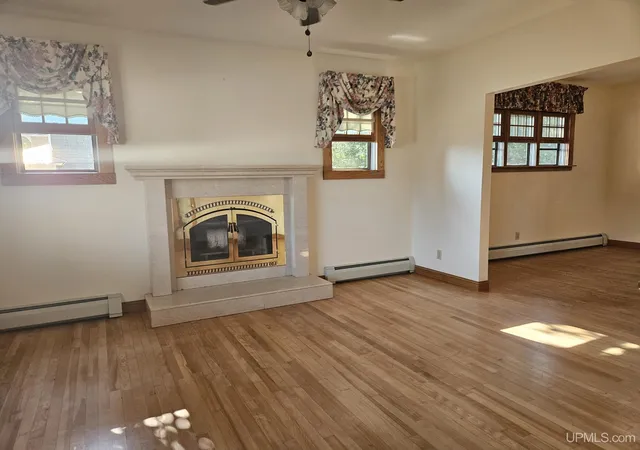 Photo 4 of Single family home for sale at 208 W Lead St, Bessemer, MI 49911 | MLS# 50217054 | Listing updated on 2026-09-26